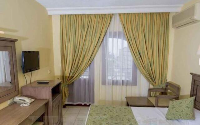 Club Tropical Beach Hotel - All Inclusive