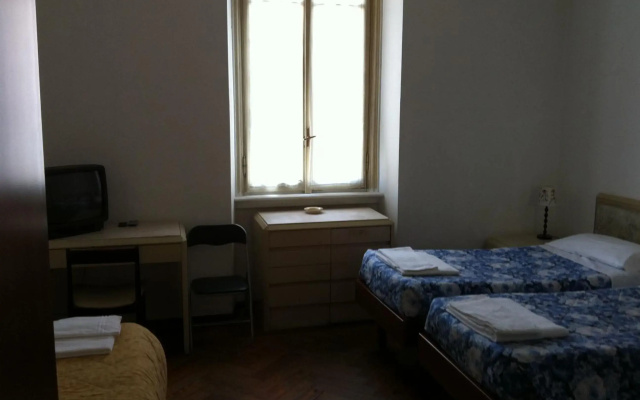 Hotel Gambara