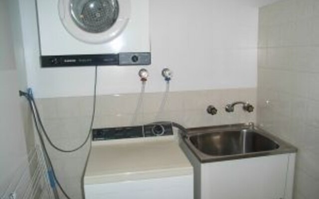 Taree Street, Unit 02, 01