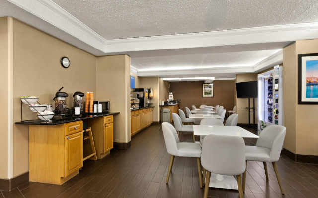 Comfort Inn Bordentown near NJ Turnpike