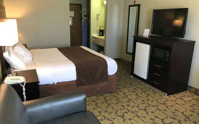 SureStay Plus Hotel by Best Western Bettendorf