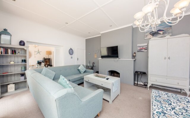 Indigo Bay - The Bay