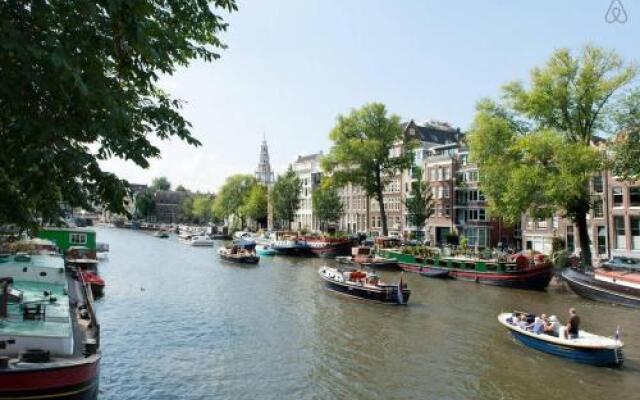 Canal Dream Apartment