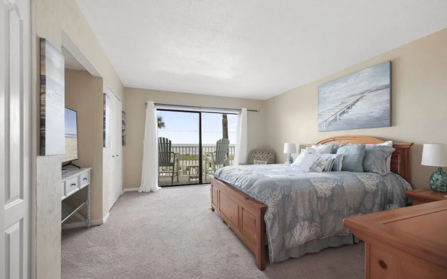 Starboard Light by VTrips