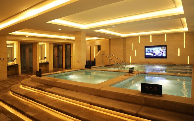 Qingdao Seaview Garden Hotel