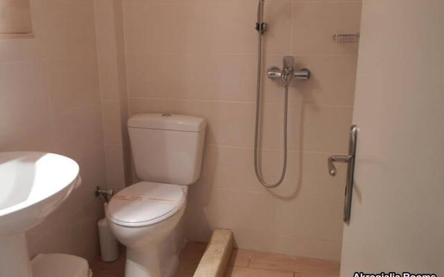 Akrogialia Rooms
