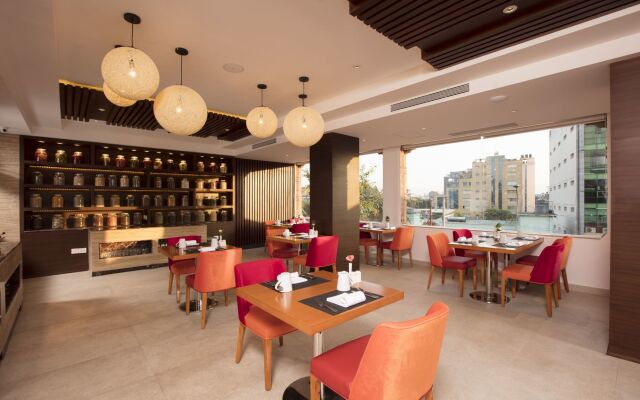 Royal Singi Hotel
