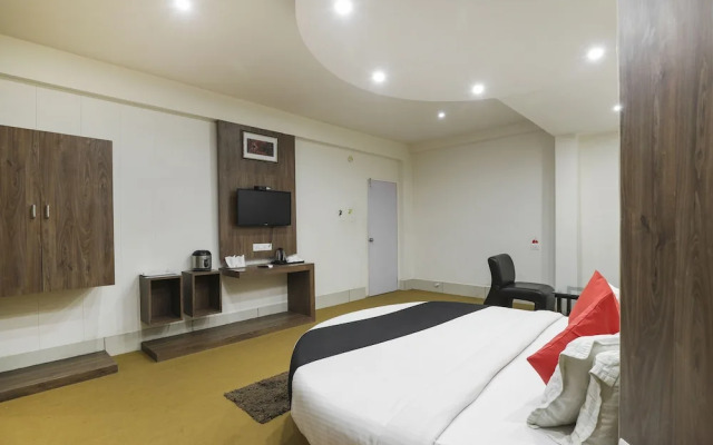 Capital O 48764 Apple Residency