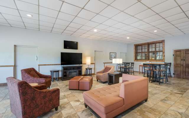 Econo Lodge Hurley-Ironwood