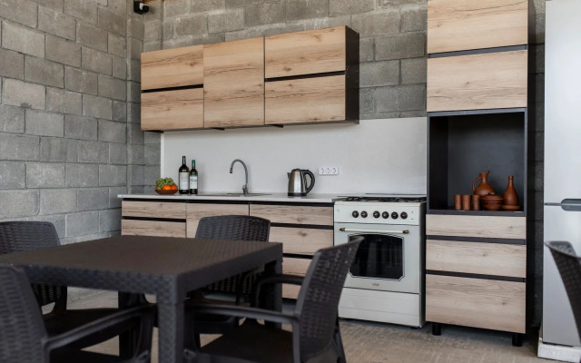 Поляна (Алахадзы)