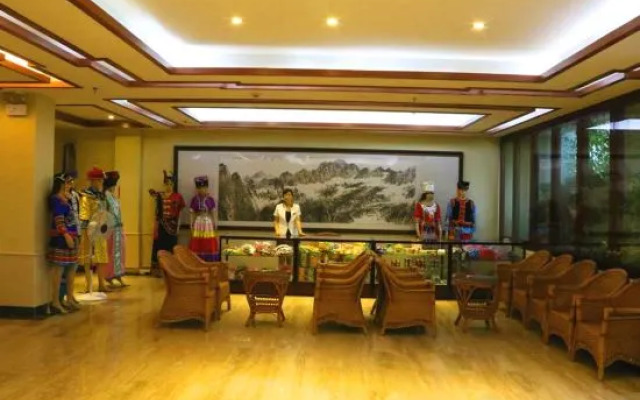 Malai Hot Spring Holiday Hotel
