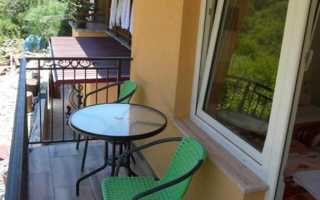 Guest House Jadran Pol