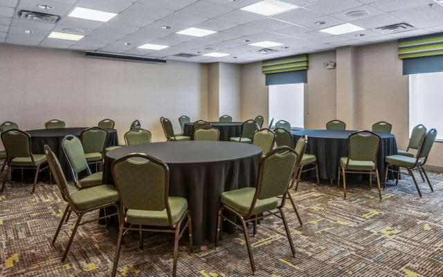 Hampton Inn & Suites-Dallas Allen