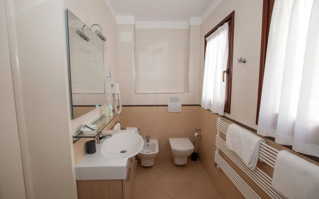 Ca' Foscolo Residence