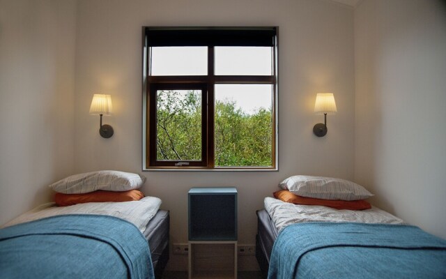 Harpa Holiday Home