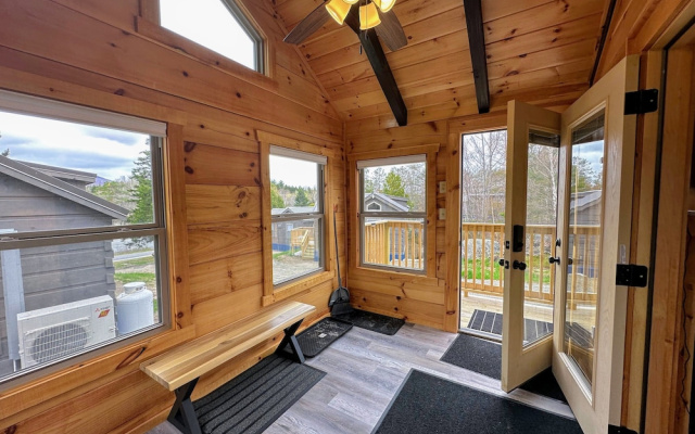 Bmv4 Tiny Home Topline