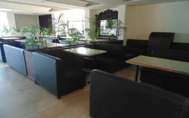 Hotel Lord'S Dehradun