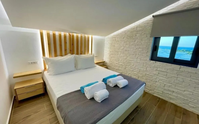 Aelia Suites