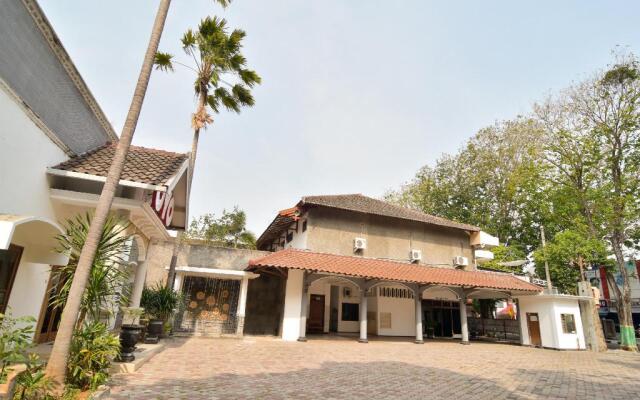 OYO 1232 Hotel Basra