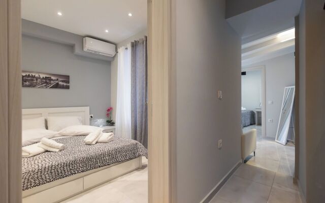 Marialena Luxury Apartment