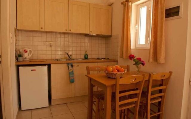 Olive Grove Apartments