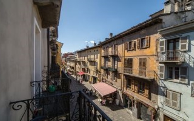 Maison Aubert 33 - Inn Aosta Apartments