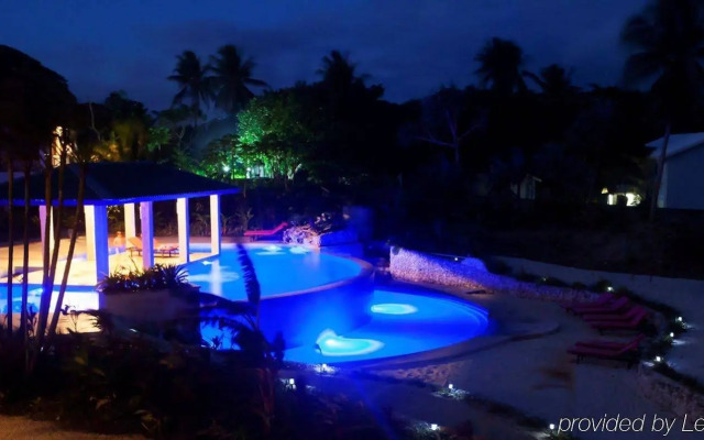 Nasama Resort