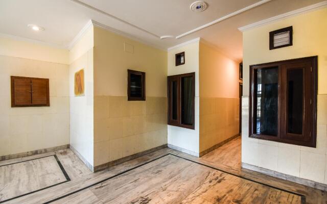 OYO 69417 Hotel Dream Town