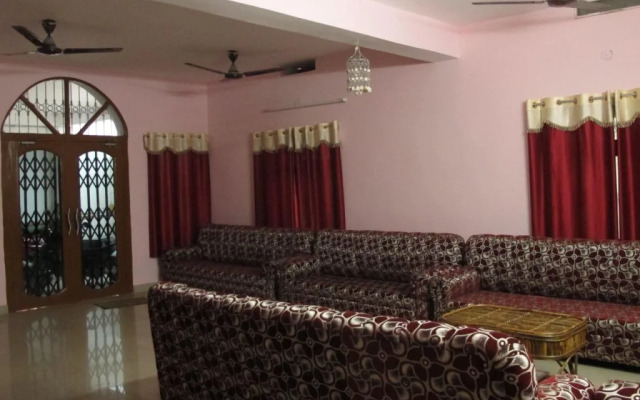Suma Guest House
