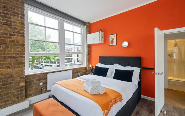 New Spacious Studio in Old St