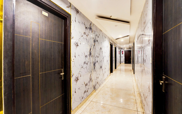 Collection O Surya Enclave Formerly Aroma Regency