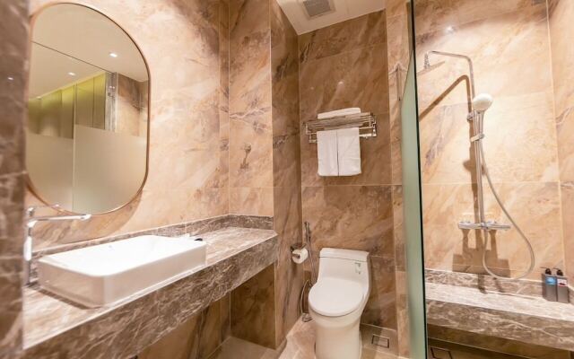 My My Hotel 2