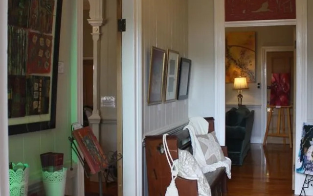 布里斯班纳拉可帕馆住宿加早餐旅馆(Naracoopa Bed & Breakfast & Pavilion Brisbane)