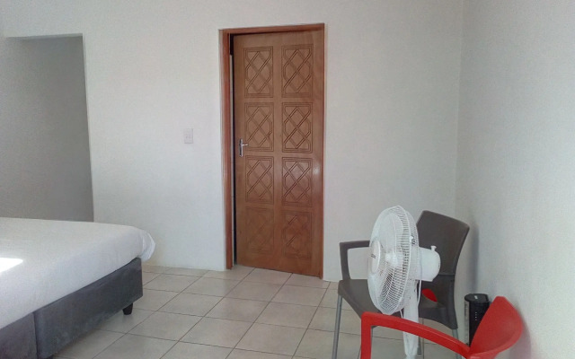 Hazyview Buffalo Game Lodge