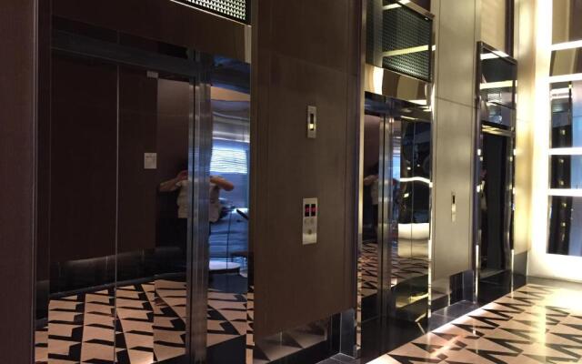 Cozy Studio Walk to BTS Free Wi-Fi Great Location