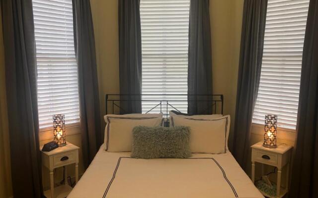 Luxurious Private Suites in Downtown Charleston