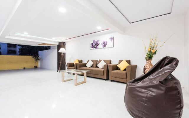 OYO 5012 Lake View Residency