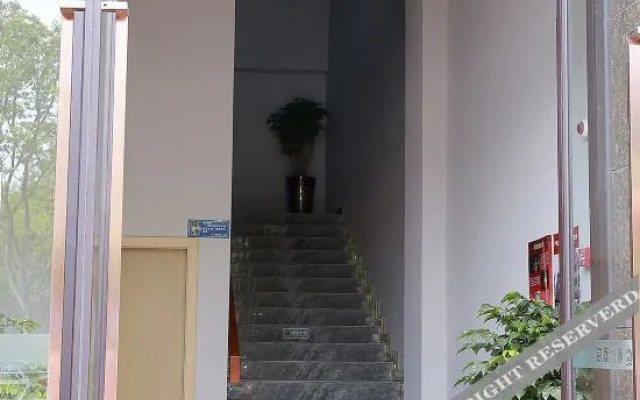 Qingyi Hotel, Jianyang