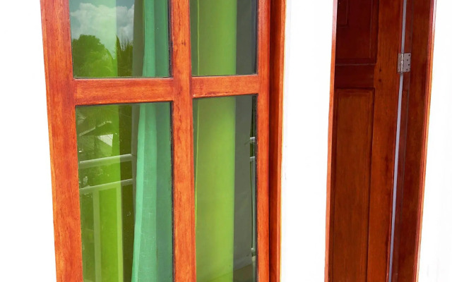 RedDoorz @ Recaido Road Palawan