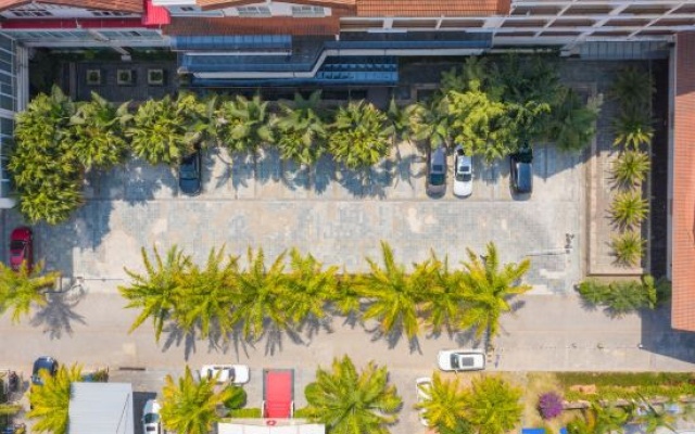 Sanjiang Peninsula Hotel – Exterior – Lincang