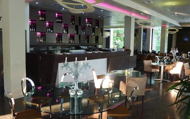 Hotel ABC