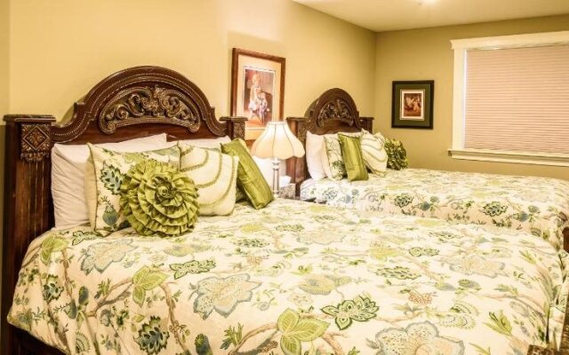 Noble House Suites