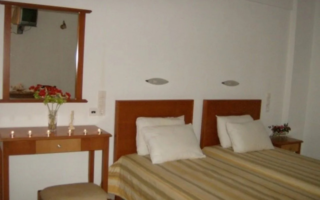 Sunshine Hotel Malia