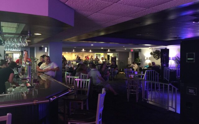 Garden Hotel and Conference Center