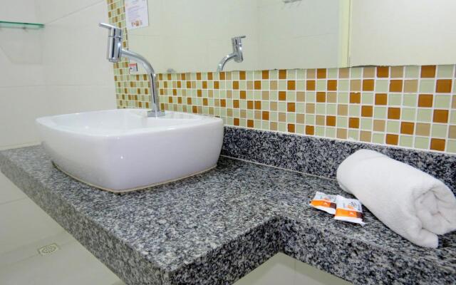 Hotel Encantos De Penedo