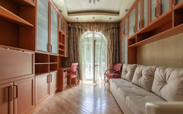 Дом на улице Кренкеля 6-8с3