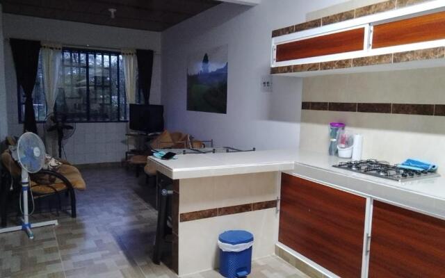 APARTAMENTO EN PLAN RURAL PERo CENTRAL