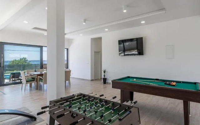 Luxury Villa La Nonna Ana - Entertainment,fitness,pool,sea View