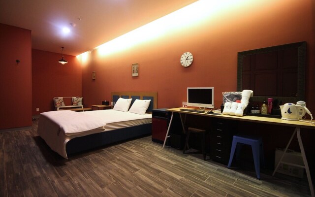 Changwon Masan IVE Hotel