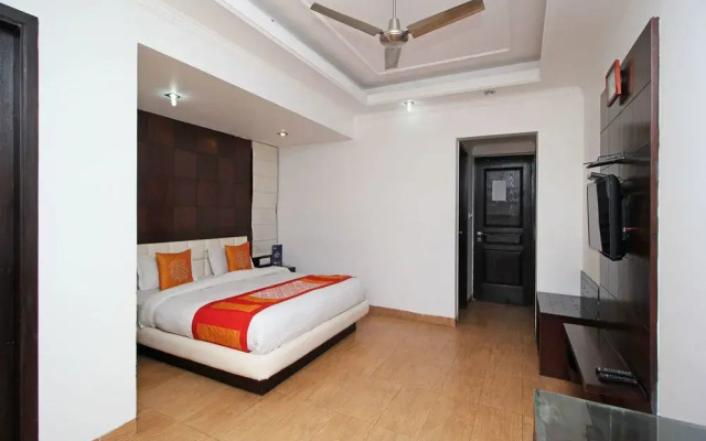 OYO 1679 Value Hotel